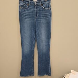 PAIGE Laurel Canyon Classic Blue Flare Jeans 32" Inseam Size 28 NWT